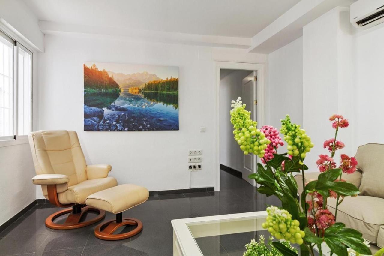 Amplio Piso En Atarazanas Apartment Malaga Ngoại thất bức ảnh
