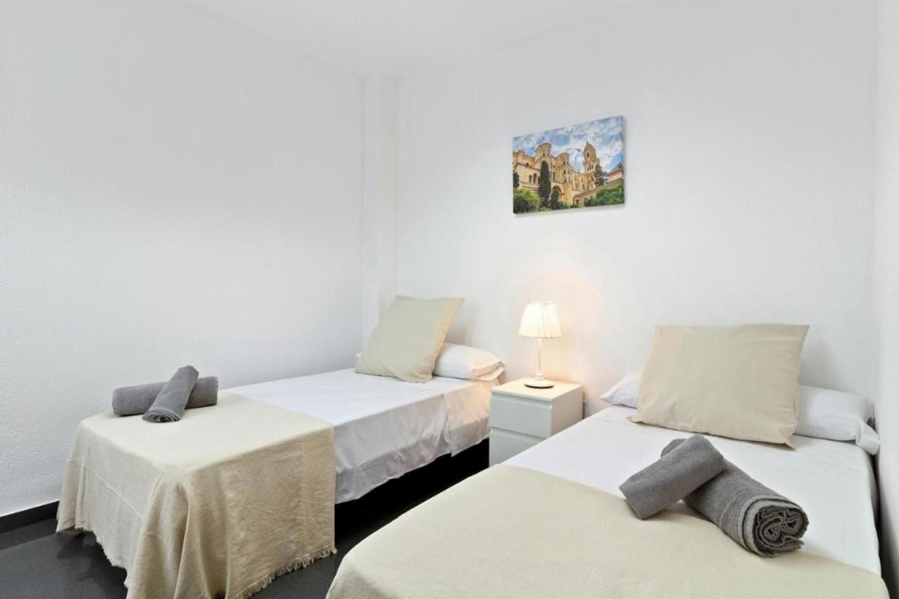 Amplio Piso En Atarazanas Apartment Malaga Ngoại thất bức ảnh