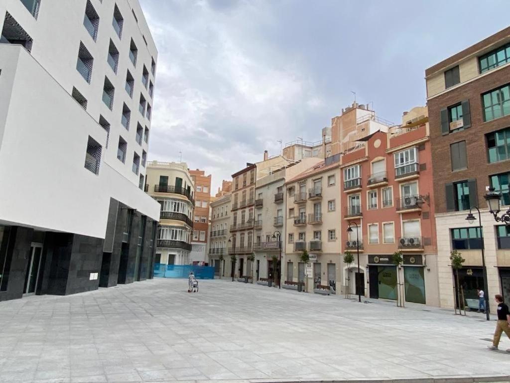 Amplio Piso En Atarazanas Apartment Malaga Ngoại thất bức ảnh